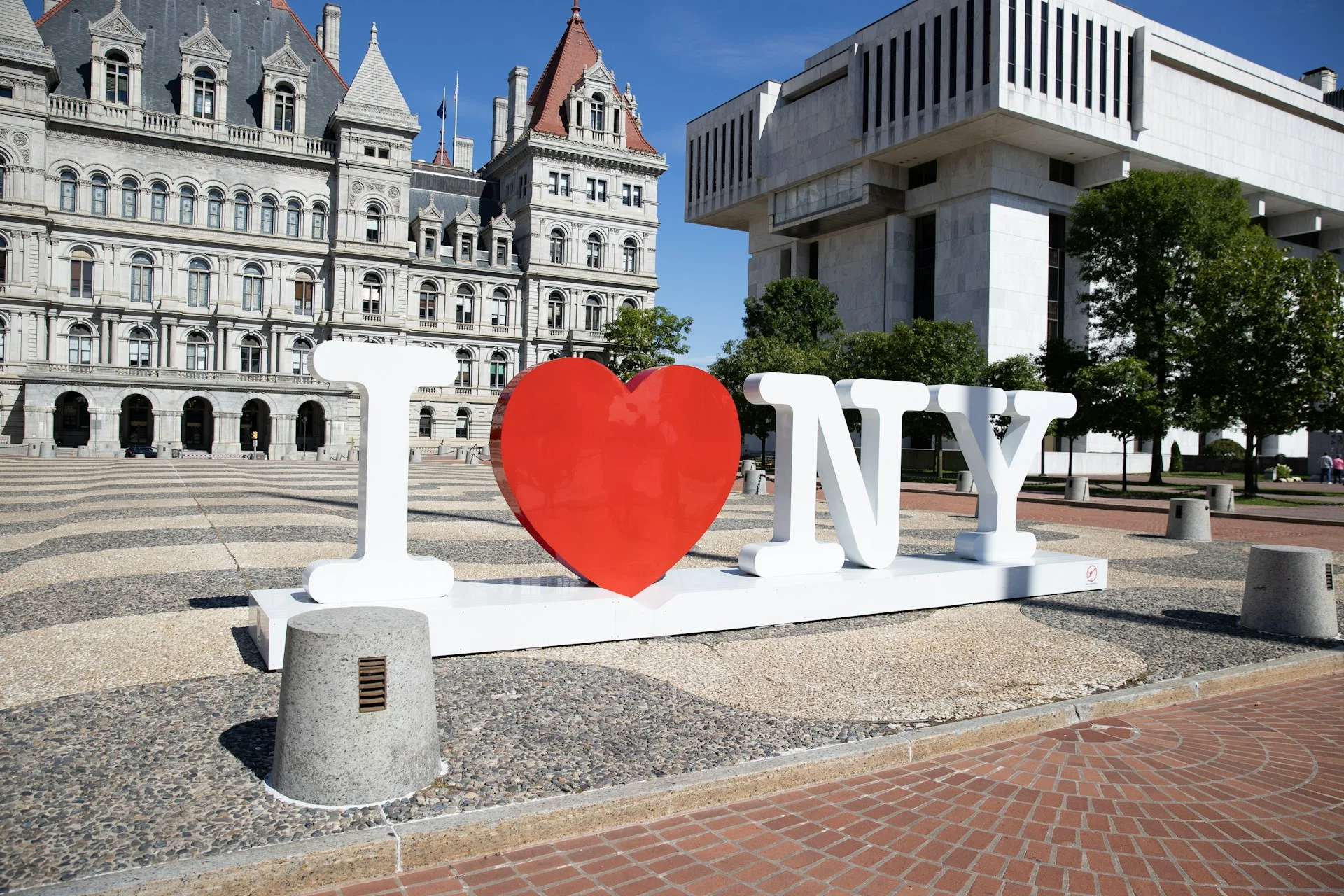 Poll: Nearly Two-Thirds of New Yorkers Support Ending Income Tax