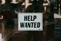 U.S. Job Growth Reaches 122,000 in May, Highest Since January 2025